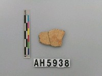 藏品(淺褐色夾砂陶)的圖片